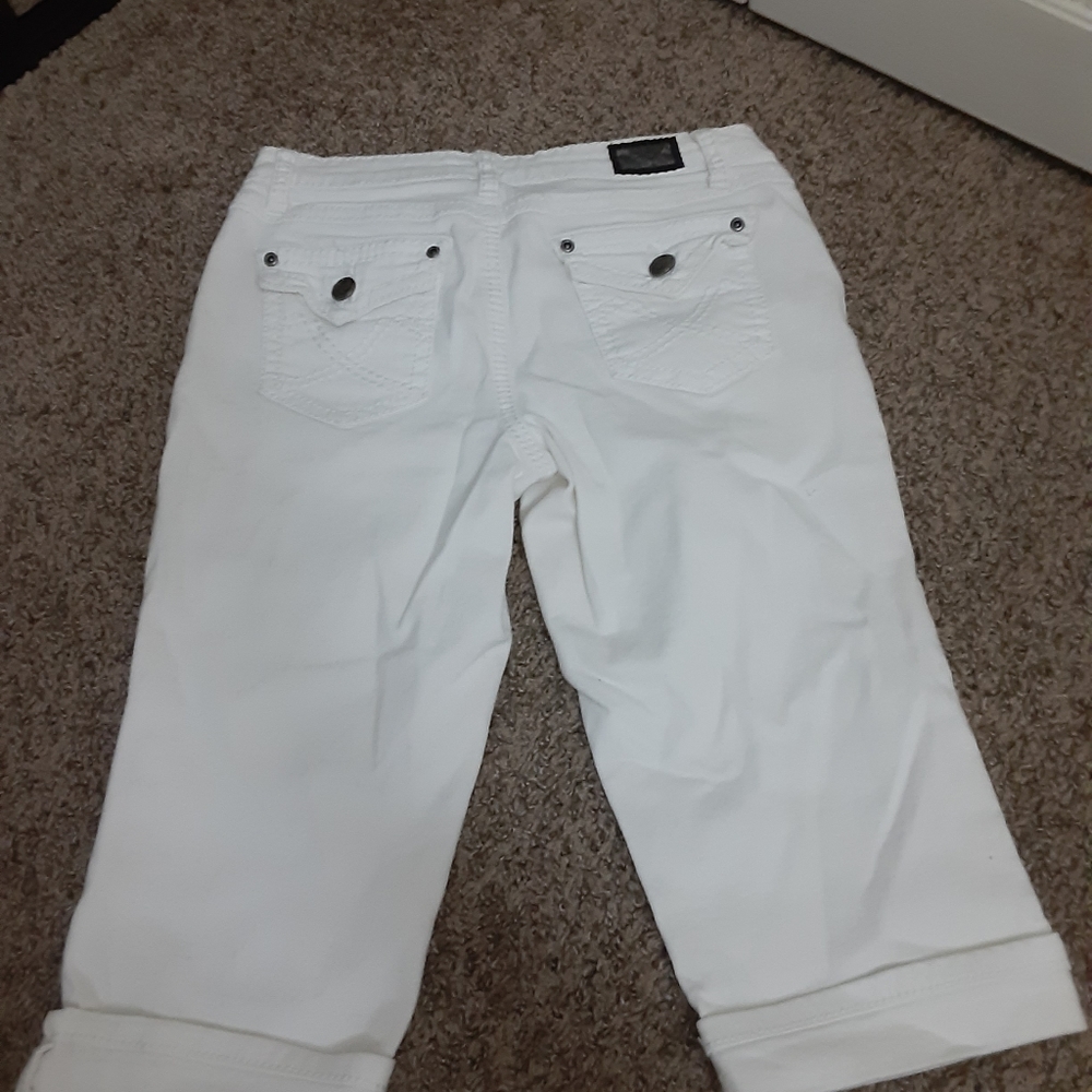 Capris - Picture 2 of 2
